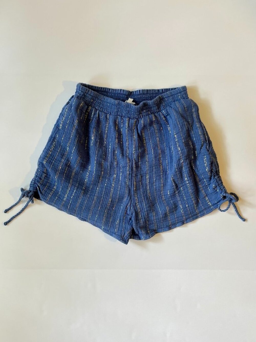 Aerie blue shorts with gold stripes and ties size Small